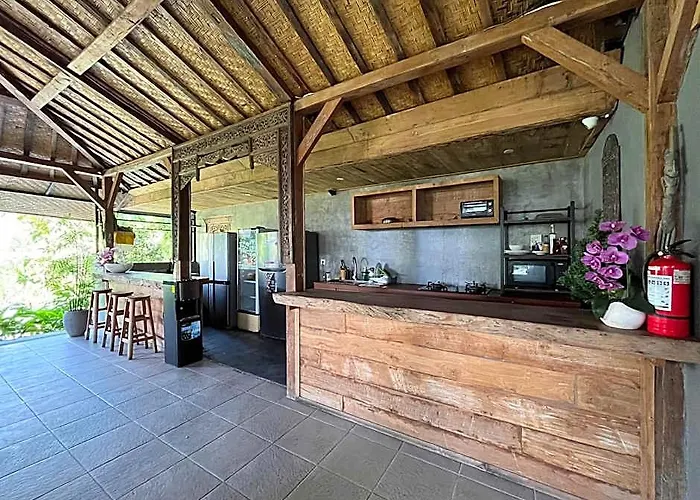 Guest house Alisha Pererenan